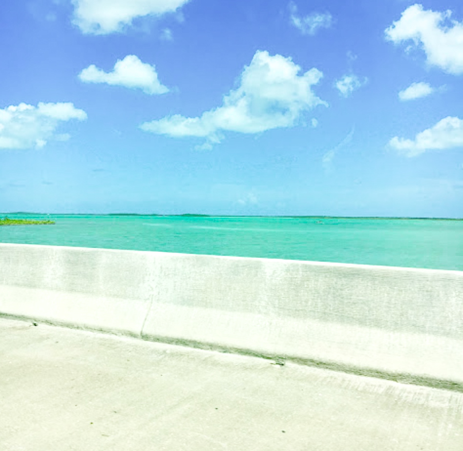 the beautiful teal waters of the Florida Keys