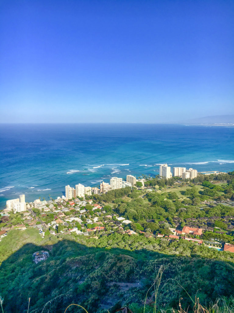 the views on top of Diamond Head 