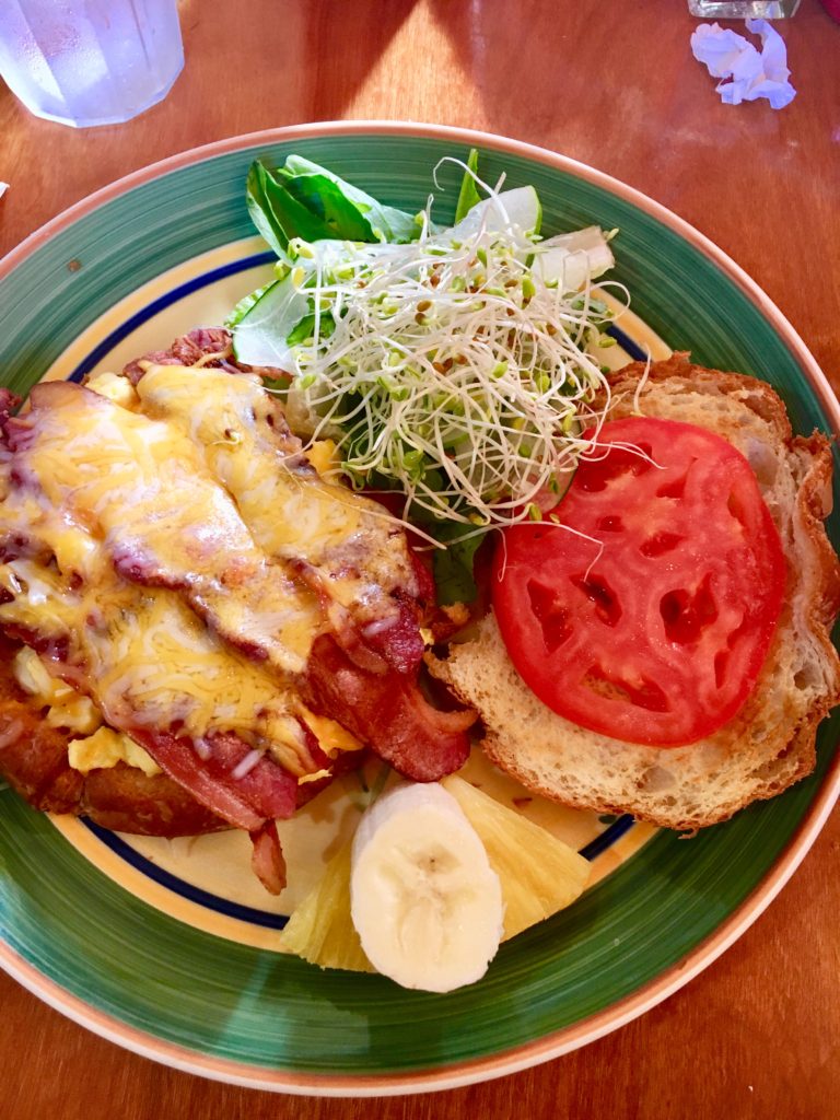 Sunrise Cafe breakfast sandwich 