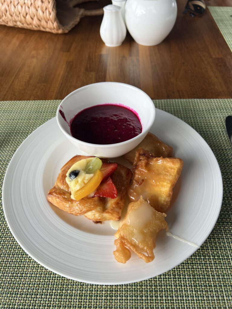 açai bowl and pastries from Senses